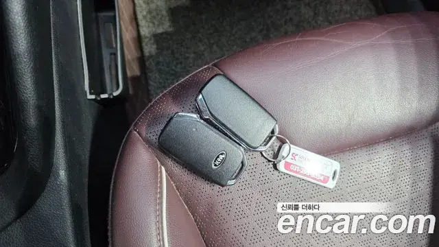 Kia Niro 2019 — Photo 2/34