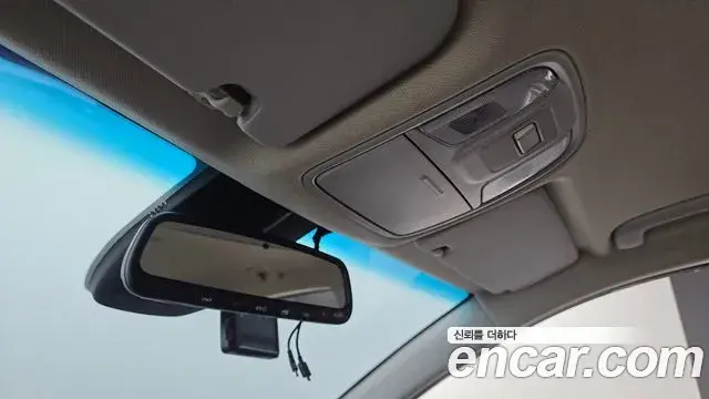 Kia Niro 2019 — Photo 1/34