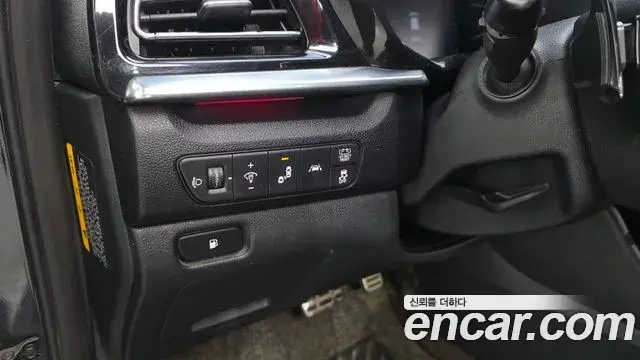 Kia Niro 2019 — Photo 7/34