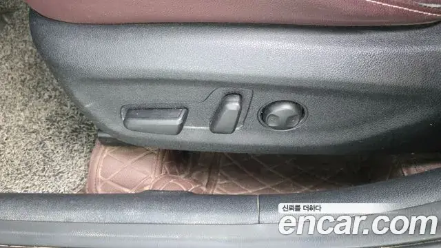 Kia Niro 2019 — Photo 14/34