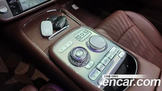 Genesis G90 2022 — Фото 9/20