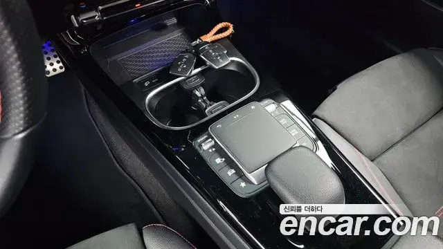 Mercedes-Benz CLA-Class 2021 — Фото 9/20