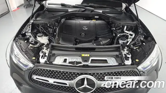 Mercedes-Benz GLC-Class 2025 — Şəkil 10/31