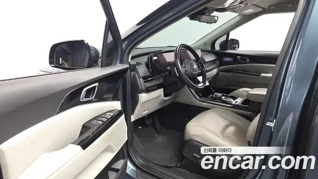 Kia Carnival 2021 — Şəkil 10/20