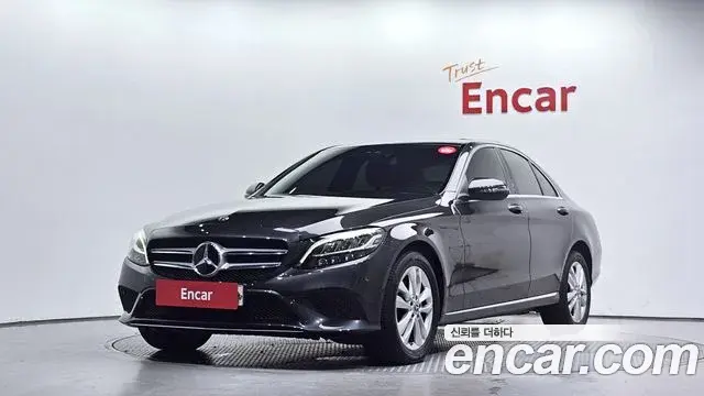 Mercedes-Benz C-Class 2020 — Фото 1/20
