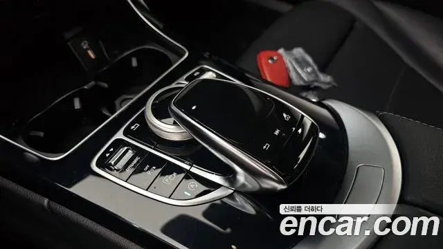 Mercedes-Benz C-Class 2020 — Фото 19/20