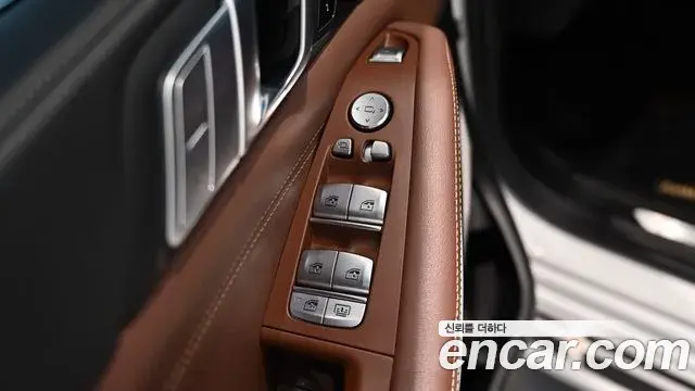 BMW X7 2021 — Фото 17/20
