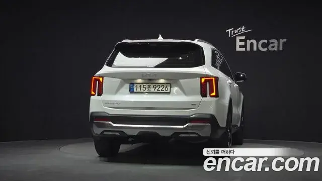 Kia Sorento 2024 — Photo 9/20