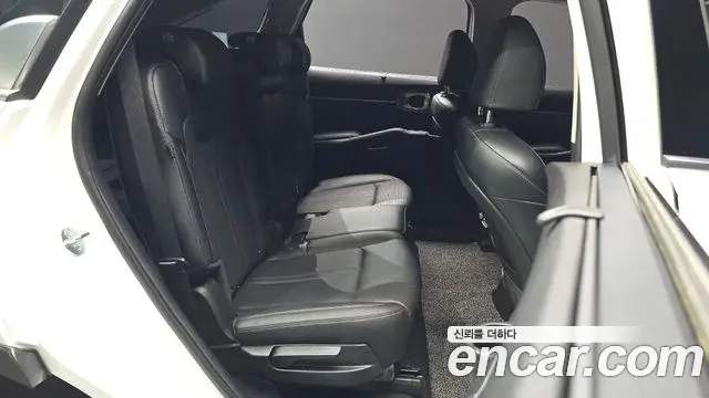 Kia Sorento 2024 — Photo 18/20