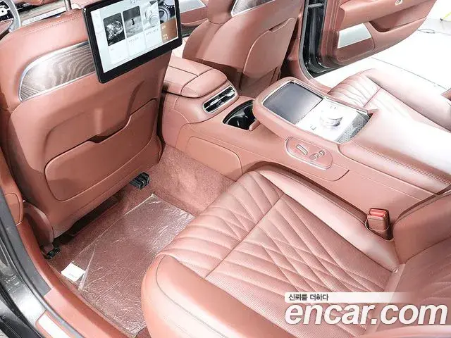 Genesis G90 2022 — Фото 10/20
