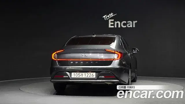 Hyundai Sonata 2019 — Фото 4/20