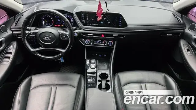 Hyundai Sonata 2019 — Фото 7/20