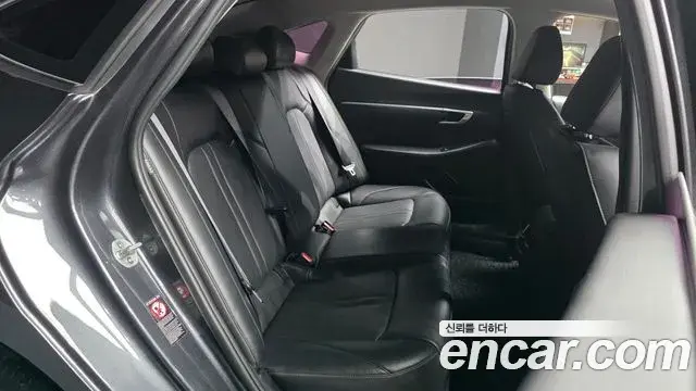 Hyundai Sonata 2019 — Фото 12/20