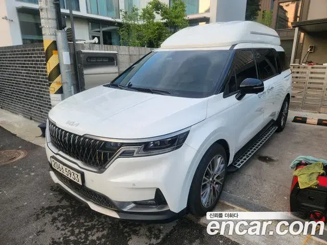 Kia Carnival 2022 — Şəkil 9/12
