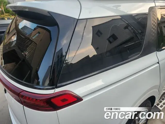 Kia Carnival 2022 — Şəkil 11/12