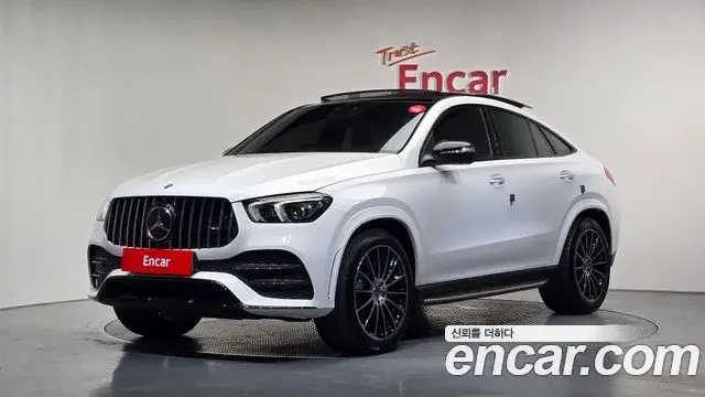 Mercedes-Benz GLE-Class 2022 — Фото 1/20