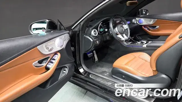 Mercedes-Benz C-Class 2019 — Фото 10/20