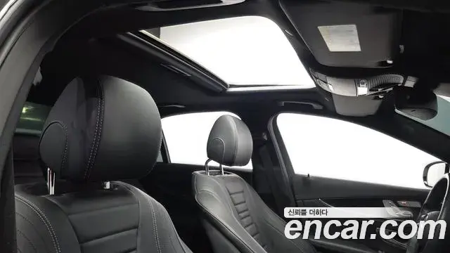 Mercedes-Benz E-Class 2021 — Фото 20/20