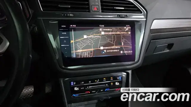 Volkswagen Tiguan Allspace 2023 — Фото 14/20