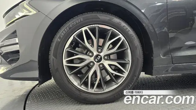 Kia K5 2020 — Photo 11/20