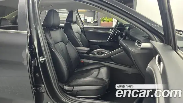 Kia K5 2020 — Photo 6/20