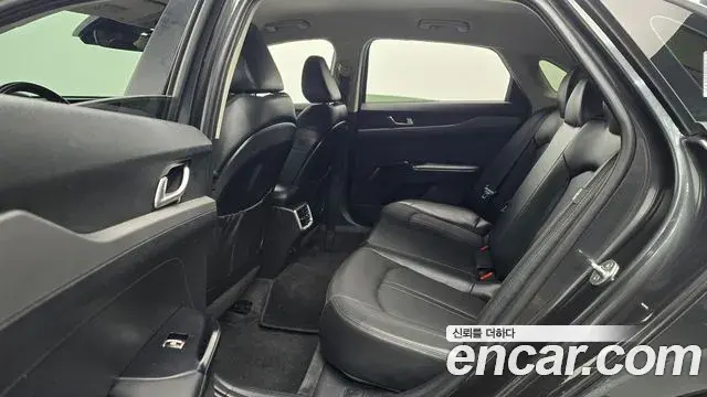 Kia K5 2020 — Photo 18/20