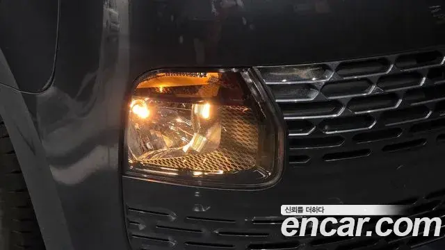 Hyundai Staria 2025 — Şəkil 26/30