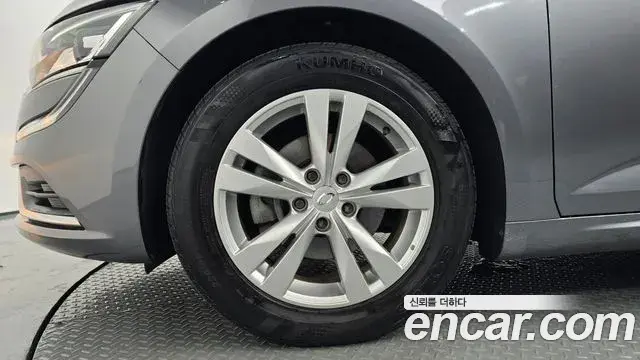 Renault Samsung SM6 2018 — ფოტო 20/20