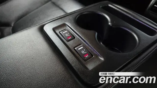 Renault Samsung SM6 2018 — ფოტო 16/20