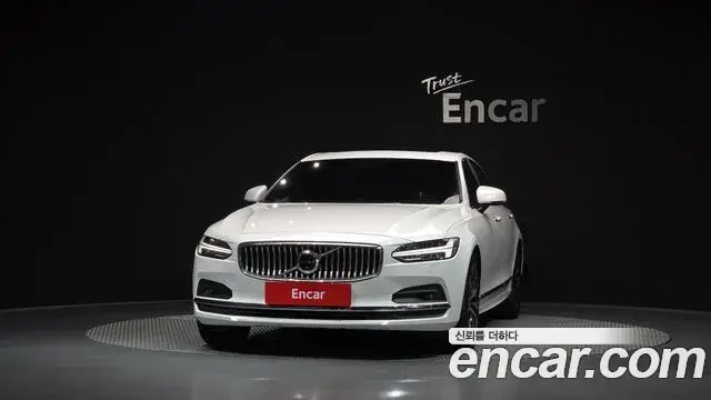 Volvo S90 2021 — Photo 2/20