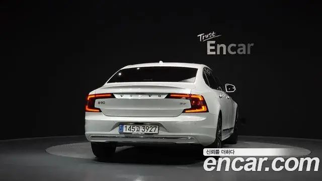 Volvo S90 2021 — Photo 9/20