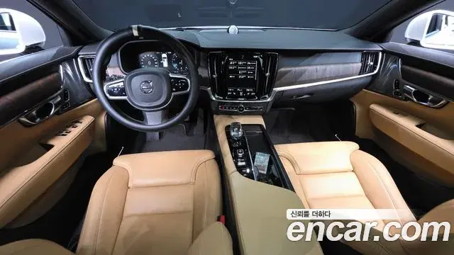 Volvo S90 2021 — Photo 14/20