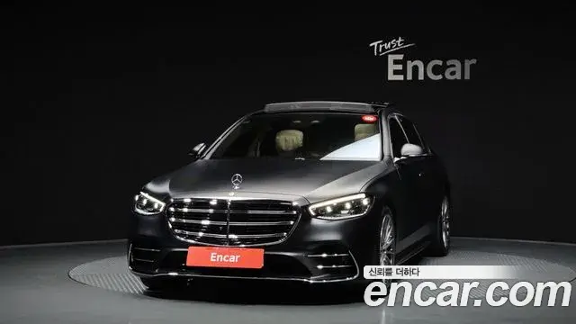 Mercedes-Benz S-Class 2026 — Photo 12/37