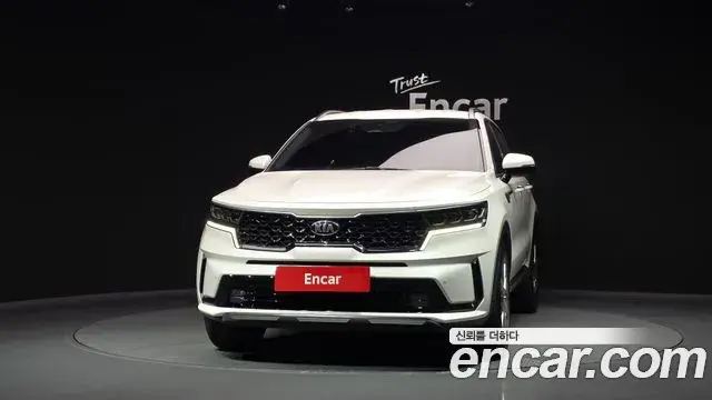 Kia Sorento 2021 — Фото 3/20