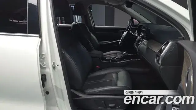 Kia Sorento 2021 — Фото 11/20