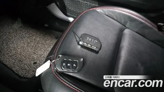 Jeep Wrangler 2022 — Фото 14/20