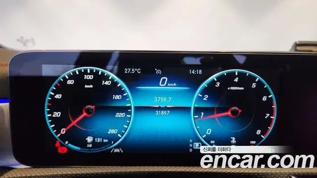 Mercedes-Benz CLA-Class 2021 — Фото 6/17