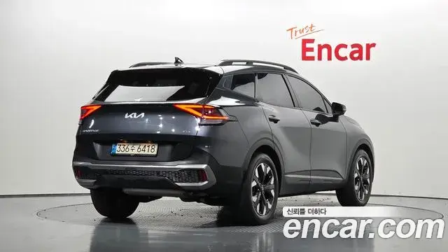 Kia Sportage 2022 — Фото 2/20