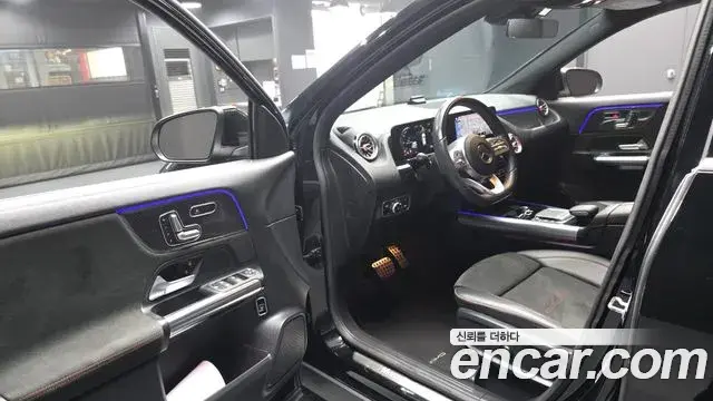 Mercedes-Benz GLA-Class 2020 — Фото 10/20