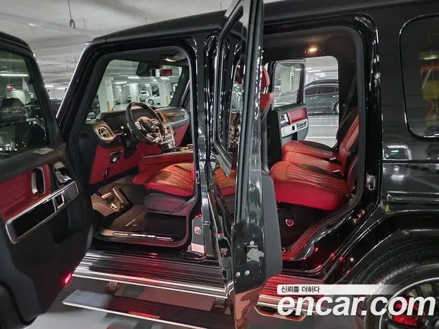 Mercedes-Benz G-Class 2021 — Фото 9/10