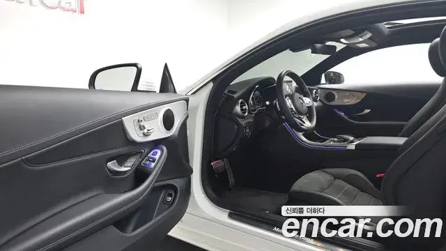Mercedes-Benz C-Class 2023 — Фото 10/20