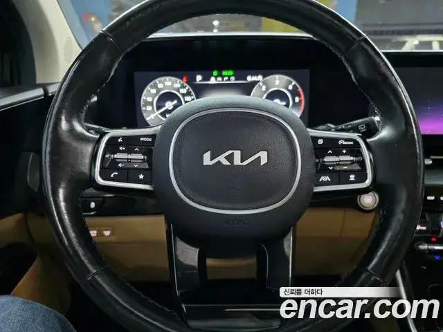 Kia Carnival 2021 — Şəkil 11/20