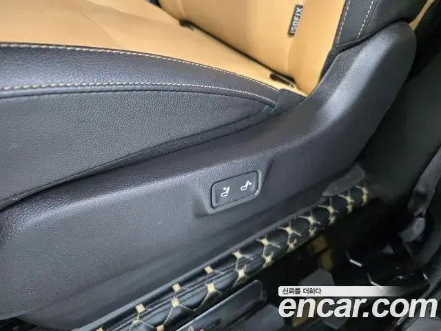 Kia Carnival 2021 — Şəkil 14/20