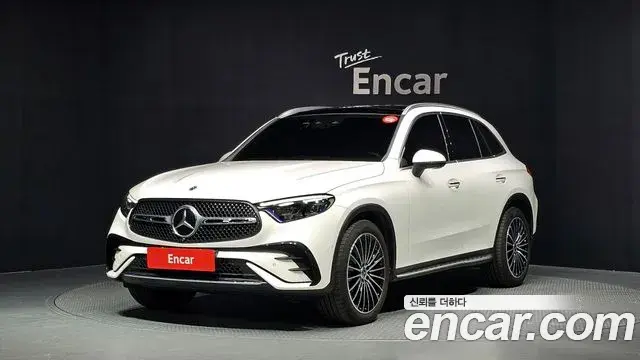 Mercedes-Benz GLC-Class 2024 — Фото 1/20