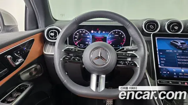 Mercedes-Benz GLC-Class 2024 — Фото 12/20