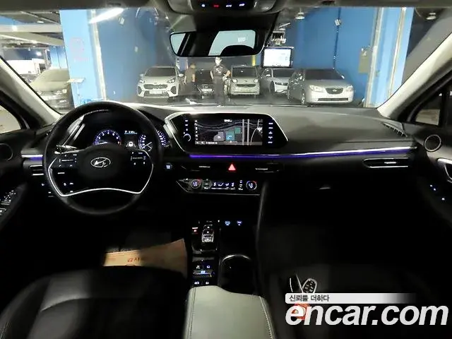 Hyundai Sonata 2021 — Фото 10/20