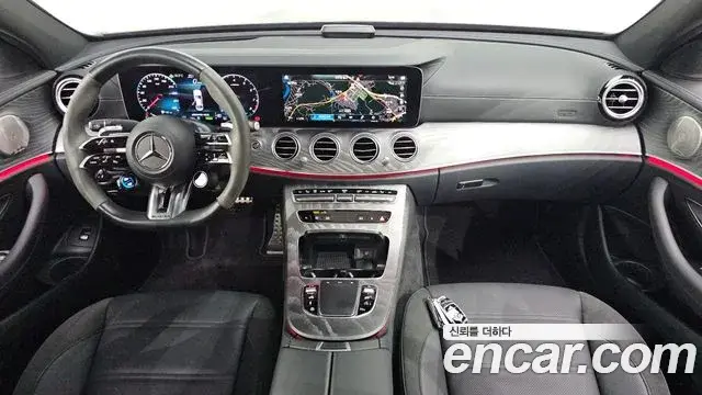Mercedes-Benz E-Class 2023 — Фото 7/20