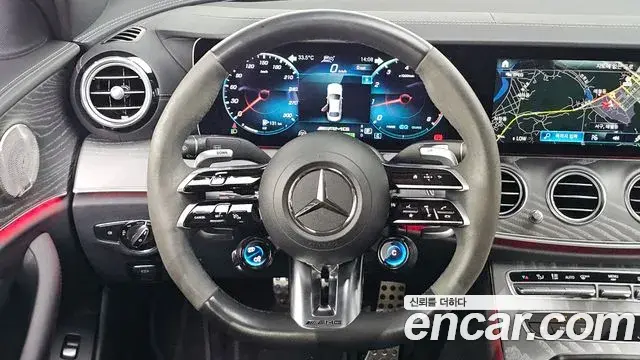 Mercedes-Benz E-Class 2023 — Фото 11/20