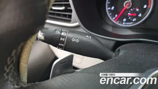 Genesis G70 2019 — Photo 1/20