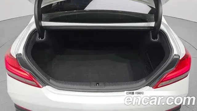 Genesis G70 2019 — Photo 17/20